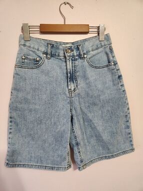 Oat New York High Rise Bermuda Jean Shorts Cloud Luxe Denim Size 4 EUC
